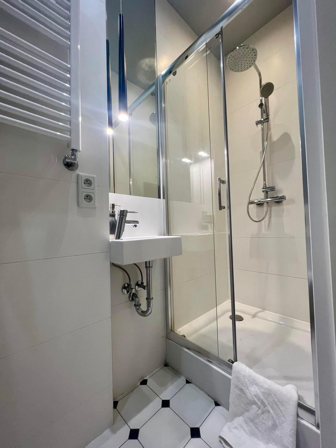 Unitapartament Delux Warszawa Centrum Blisko Plac Zbawiciela Hala Koszyki Metro Politechnika Jest To Elegancki I Wygodny Apartament Na Noclegi I Pobyt W Warszawie - Zapraszamy Esterno foto